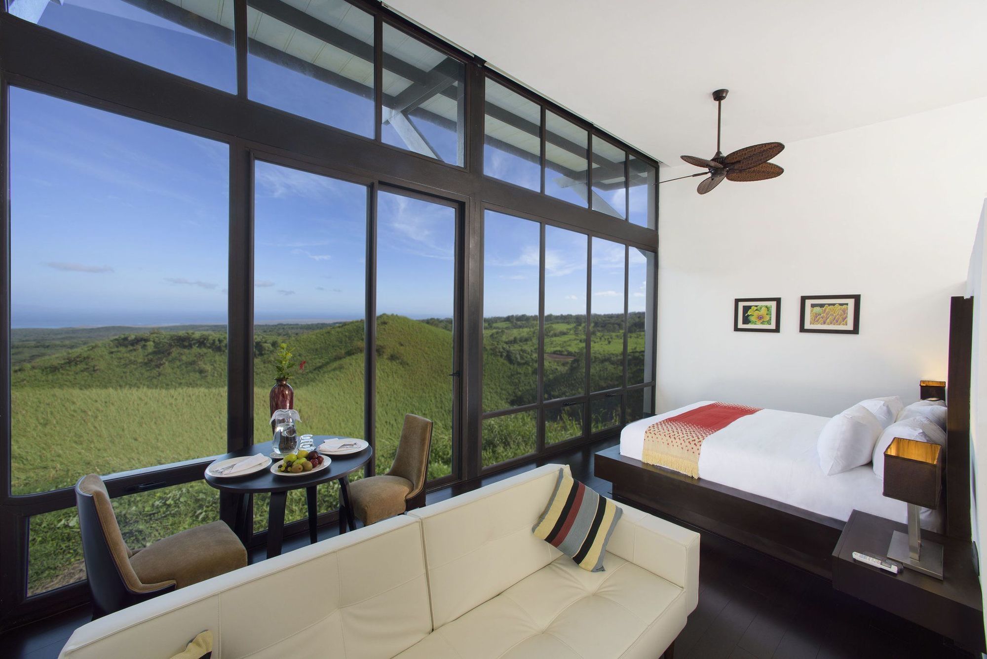 Pikaia Lodge Santa Cruz Island Buitenkant foto